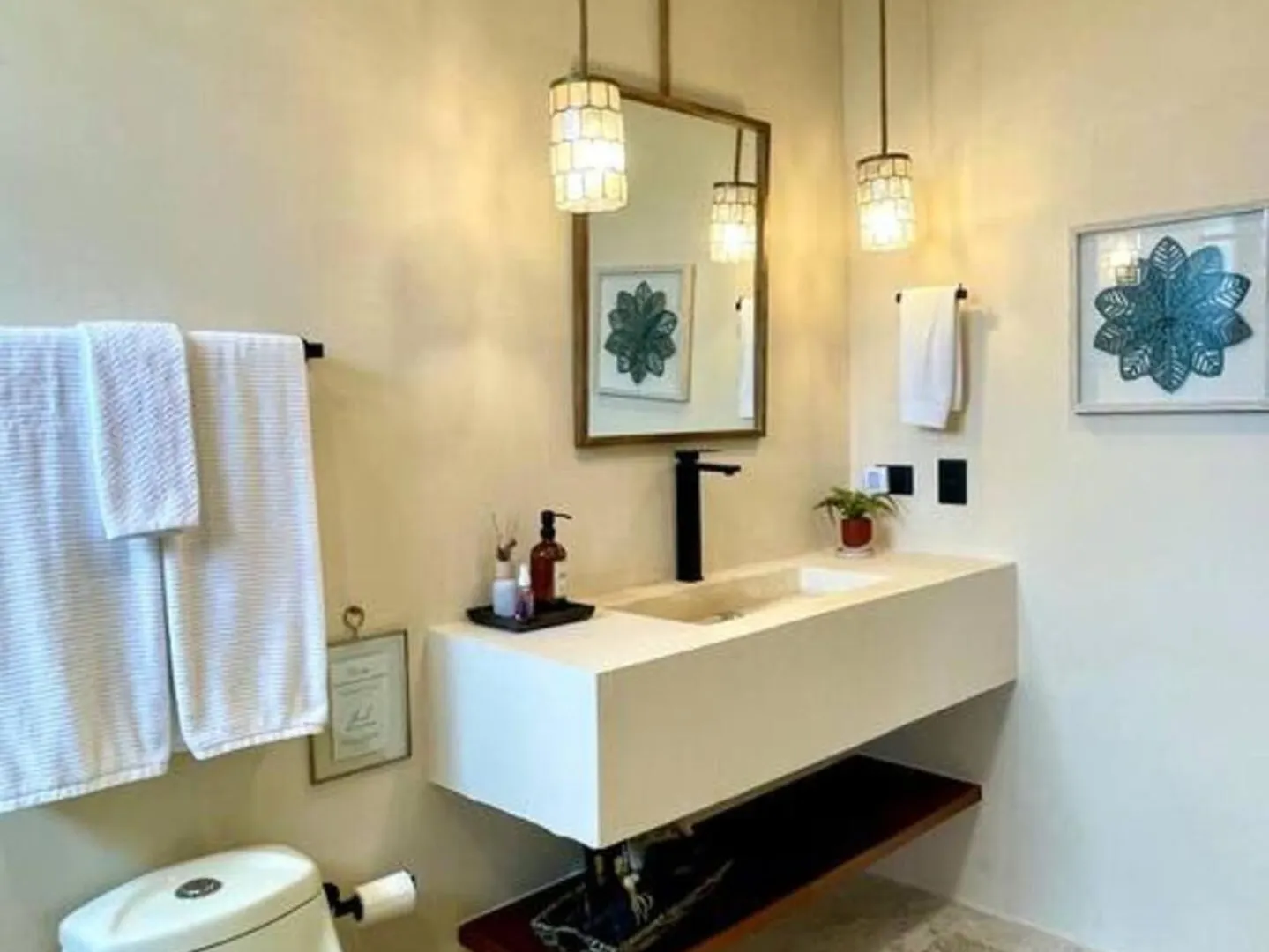 Luxury Awaits! 5 Beds 5 Baths 2 Private Pools! Villa Tulum
